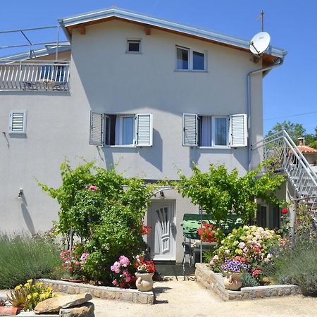 לופאר Villa Ester מראה חיצוני תמונה